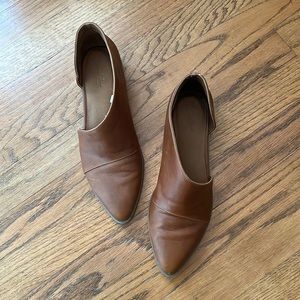 Universal Thread Cutout Flats, Size 8.5